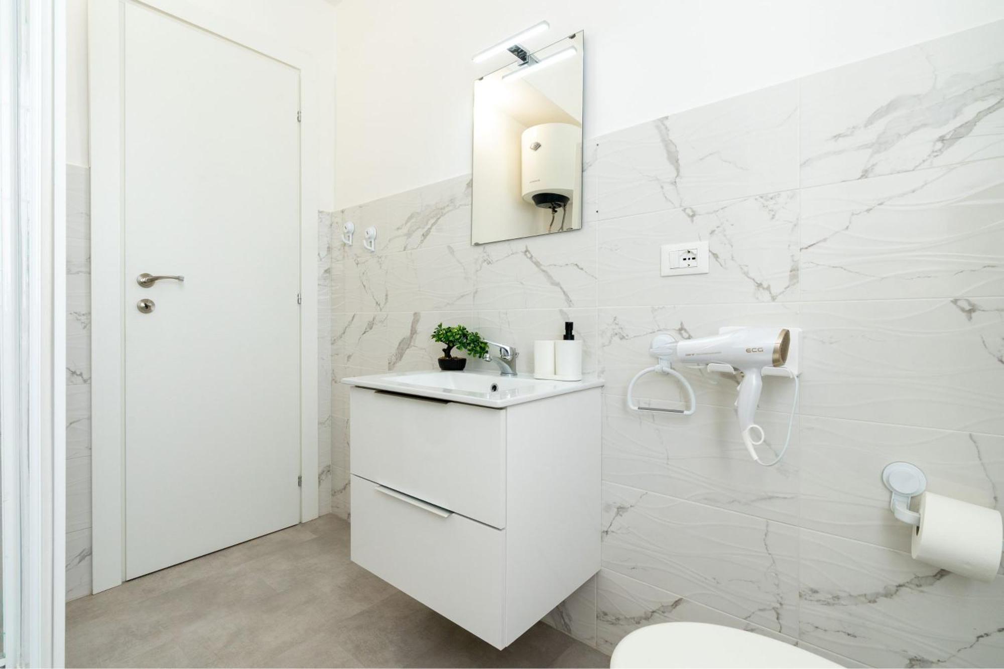 Domvs Tibvrtina - Solarium Zone, Apartment Rom